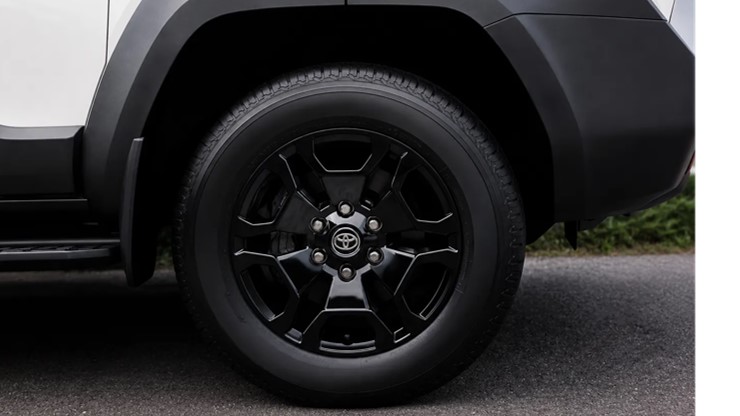 Toyota Land Cruiser FJ